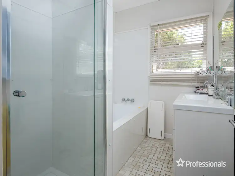 Sixth view of Homely house listing, 5 Oolong Grove, Ferny Hills QLD 4055