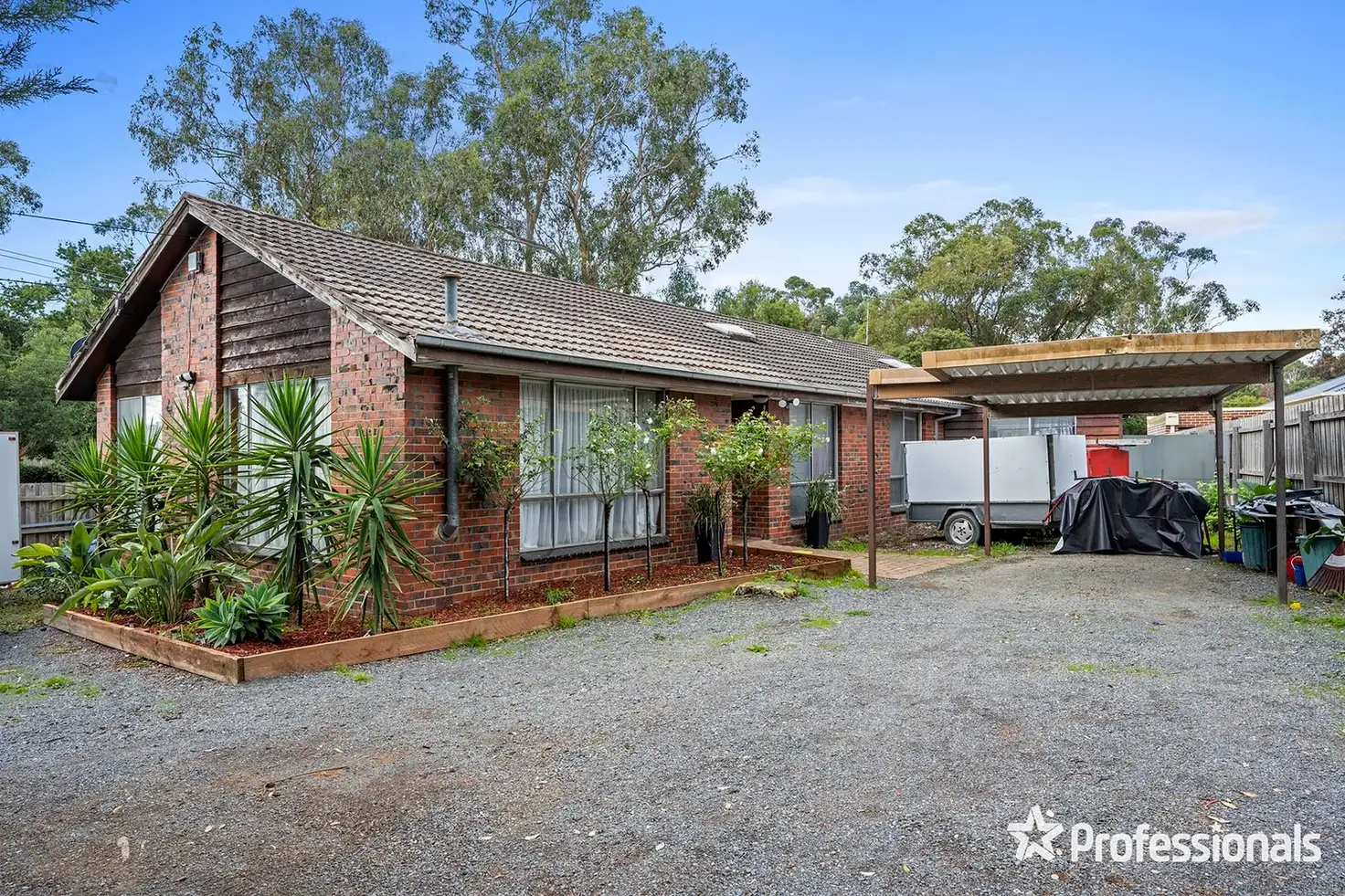 Main view of Homely house listing, 40 Pembroke Road, Mooroolbark VIC 3138