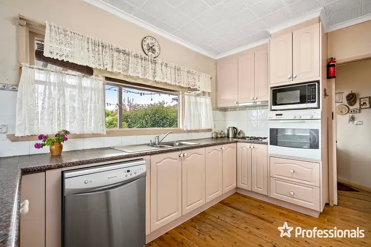 Fourth view of Homely house listing, 15 The Eyrie, Lilydale VIC 3140