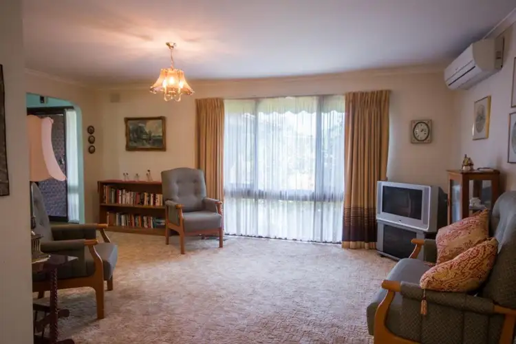 Third view of Homely house listing, 8 Rosny Place, Mooroolbark VIC 3138