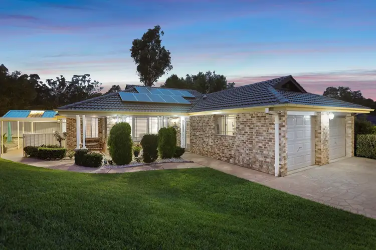 15 Joseph Banks Court, Mount Annan NSW 2567
