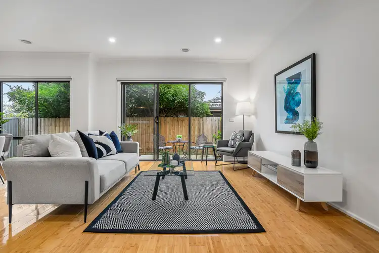 2/54 Bunnett Road, Knoxfield VIC 3180