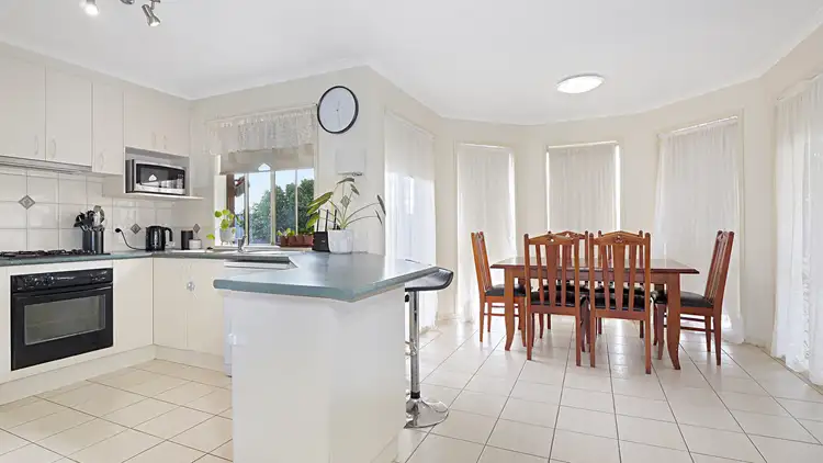 Fifth view of Homely house listing, 2 Dowson Place, Mooroopna VIC 3629