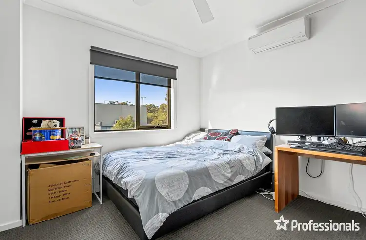 Sixth view of Homely house listing, 18 Primary Street, Mooroolbark VIC 3138