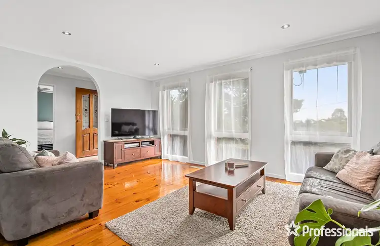 Second view of Homely house listing, 18 Parry Drive, Mooroolbark VIC 3138