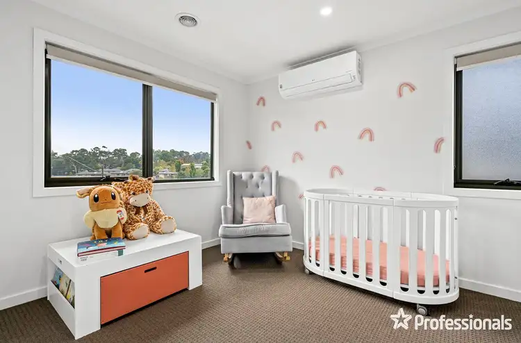 Sixth view of Homely unit listing, 1 Prestige Close, Mooroolbark VIC 3138