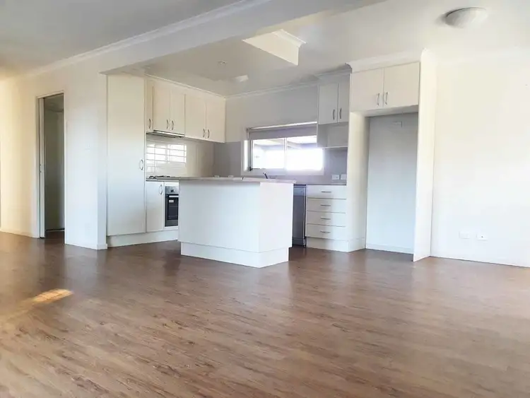 Second view of Homely house listing, 31 Riverview Drive, Kialla VIC 3631