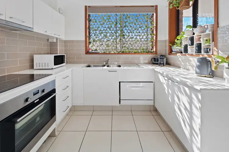 Third view of Homely unit listing, 4/18 Garden Street, Southport QLD 4215