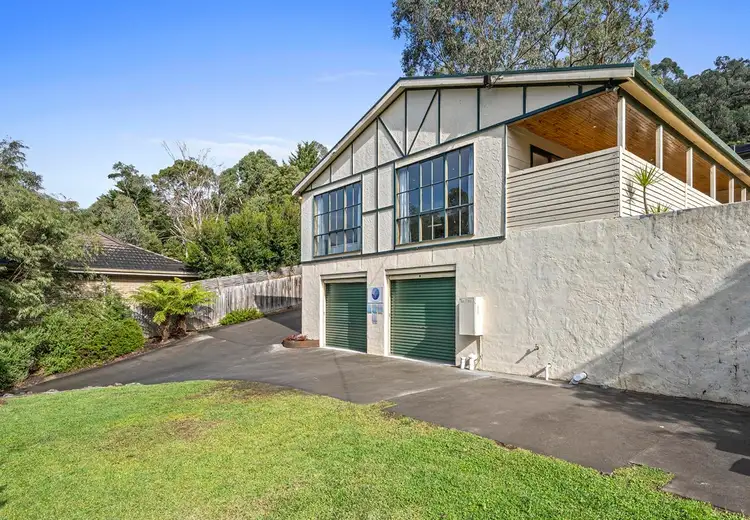 25 Olive Grove, Lilydale VIC 3140