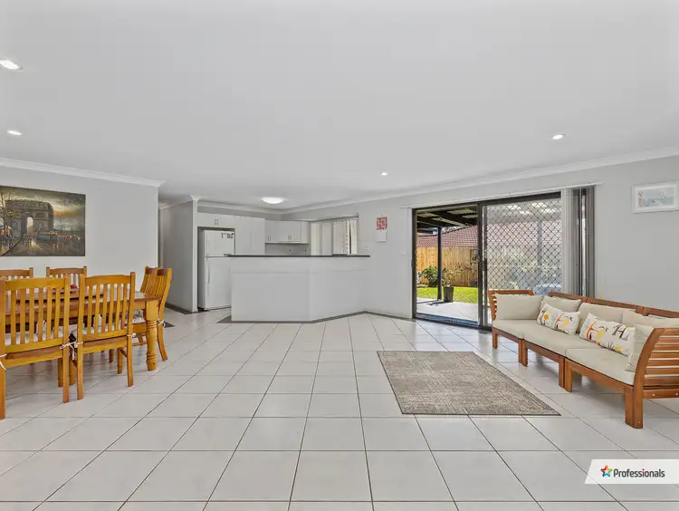 Second view of Homely house listing, 5 Leanne Close, Mcdowall QLD 4053