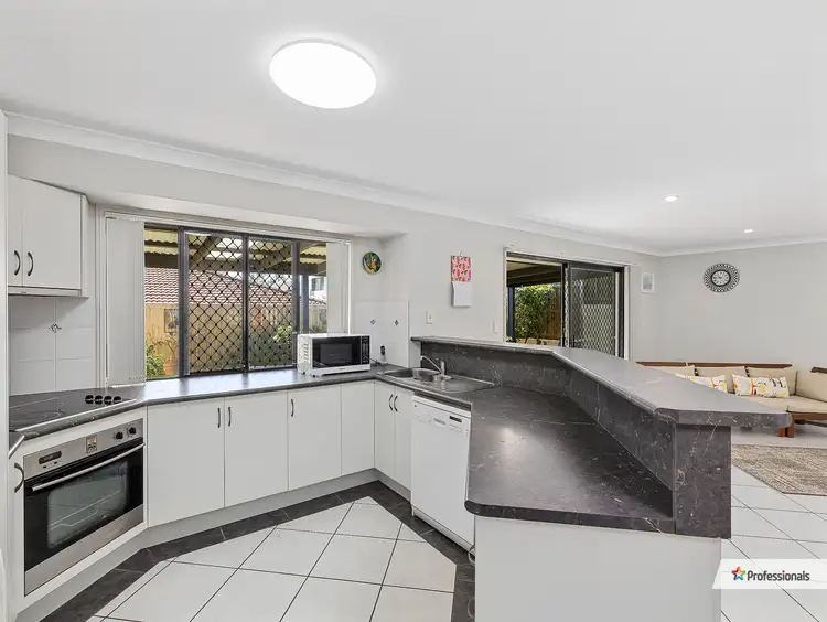 Third view of Homely house listing, 5 Leanne Close, Mcdowall QLD 4053