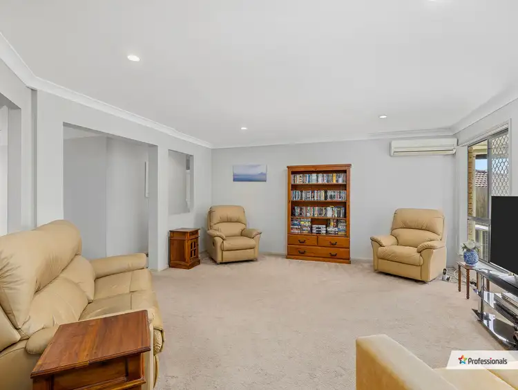 Fourth view of Homely house listing, 5 Leanne Close, Mcdowall QLD 4053