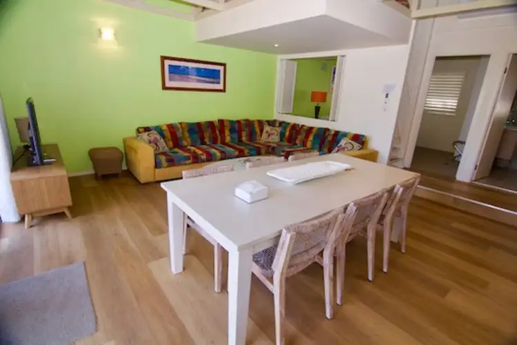 Fourth view of Homely unit listing, 5/4-10 Kennedy Drive, Point Lookout QLD 4183