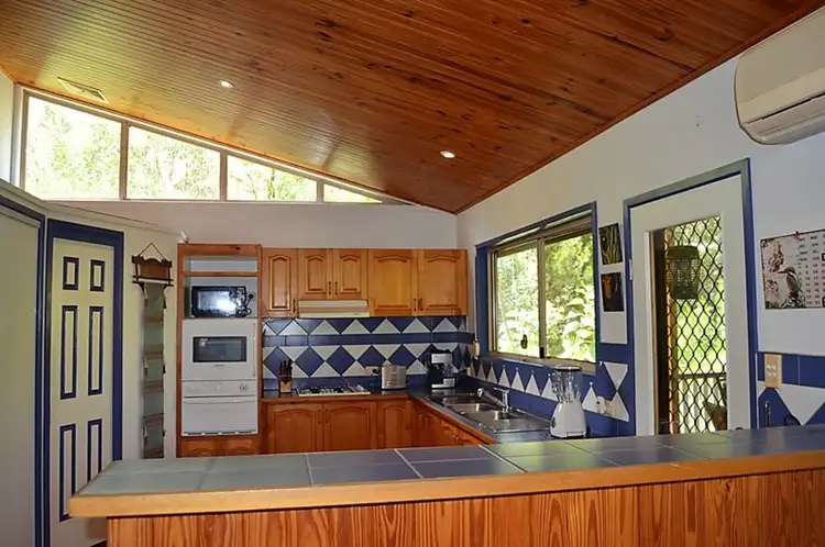 Sixth view of Homely house listing, 8 Kalara Street, Macleay Island QLD 4184