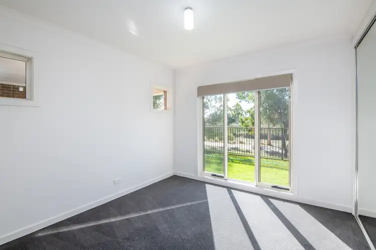 Seventh view of Homely house listing, 4/9-10 Jindabyne Court, Kialla VIC 3631