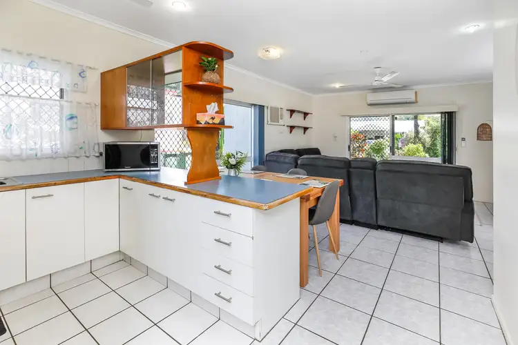 Second view of Homely house listing, 3/2-6 Lake Placid Road, Caravonica QLD 4878