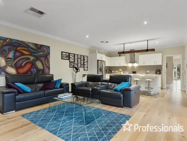 Third view of Homely house listing, 5 Palm Grove, Kilsyth VIC 3137