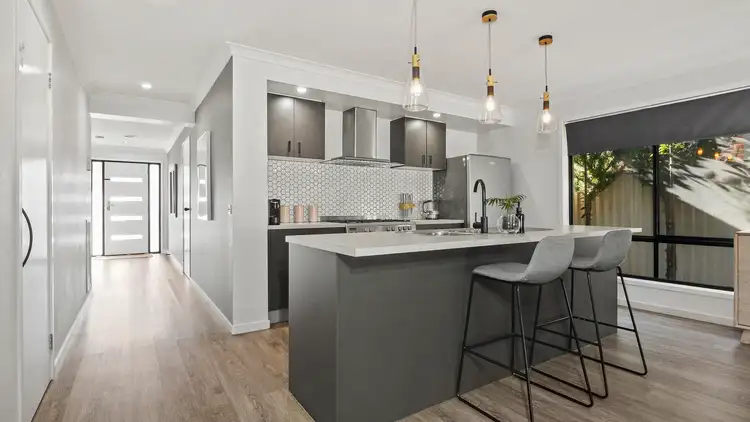 Sixth view of Homely house listing, 9 Greybox Way, Kialla VIC 3631