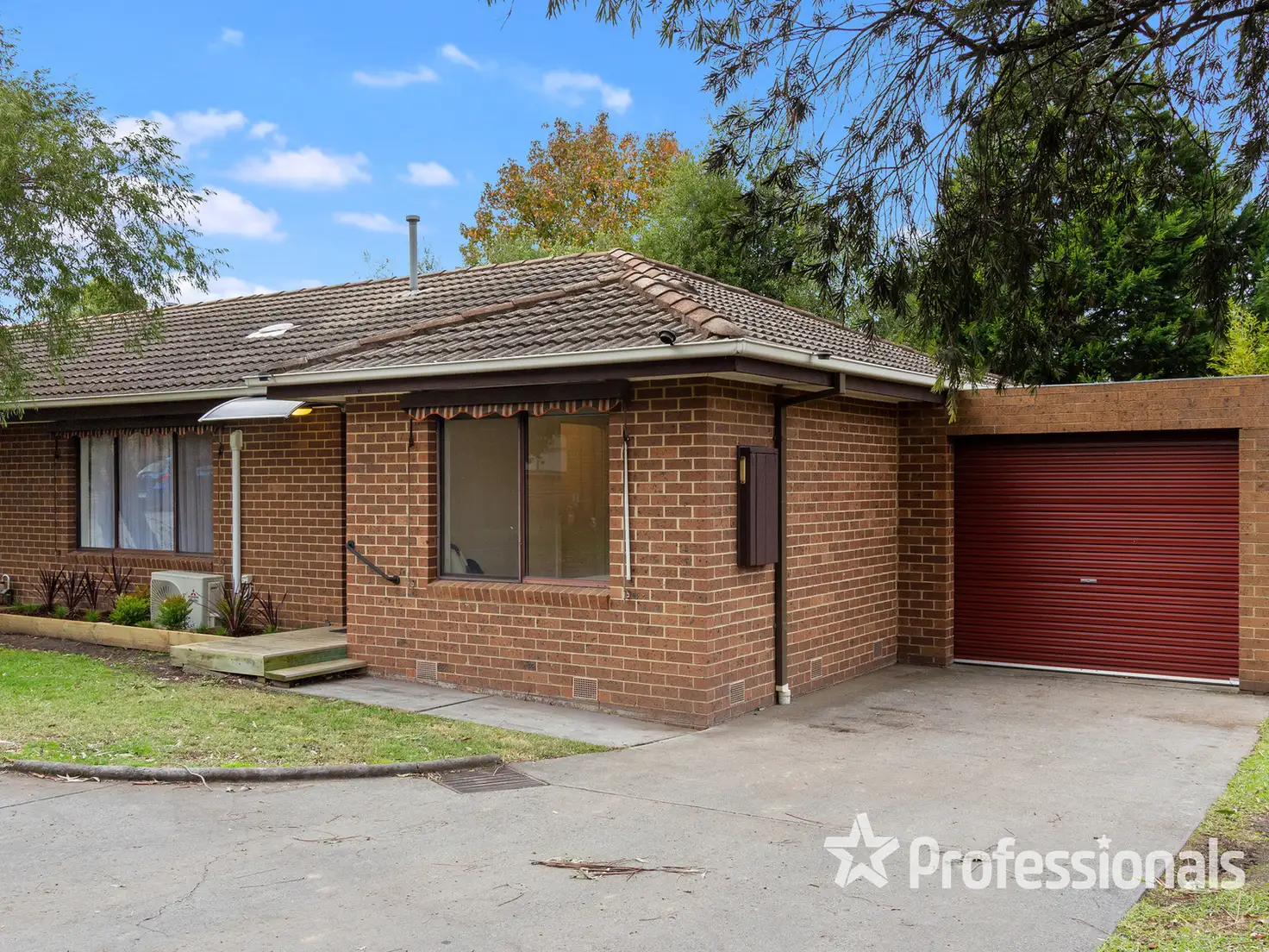Main view of Homely unit listing, 4/26-28 Surrey Road West, Croydon VIC 3136