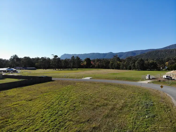 1 Windsor Court, Buxton VIC 3711