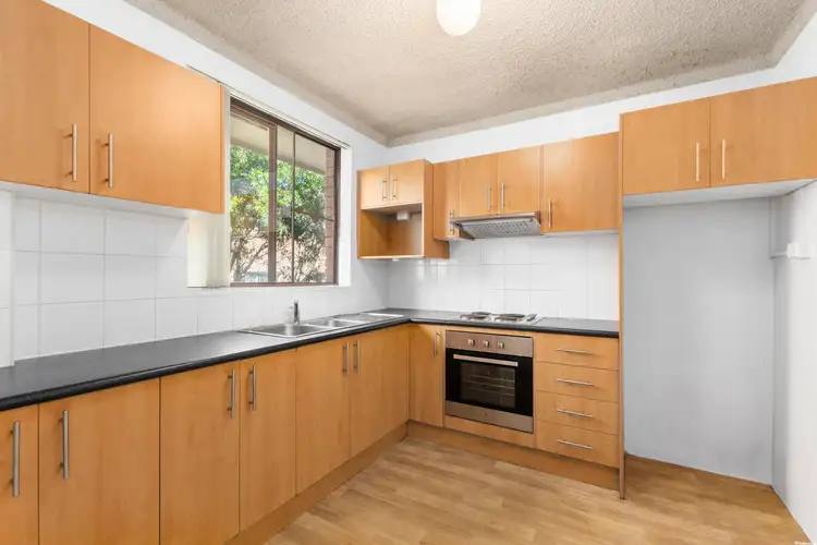 Third view of Homely unit listing, 17/8 Macquarie Street, Wollongong NSW 2500