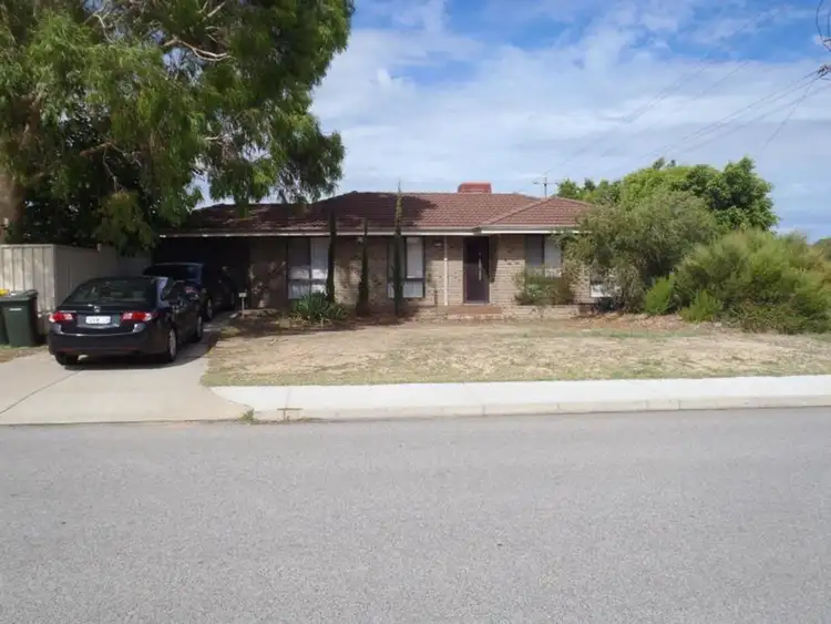1 Tiree St, Seville Grove WA 6112