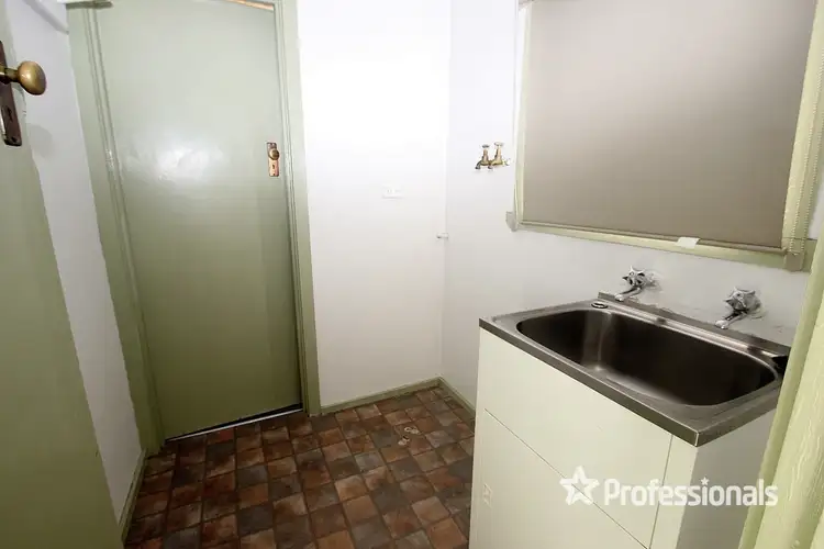 Fifth view of Homely house listing, 9 Porter Avenue, Maryborough VIC 3465