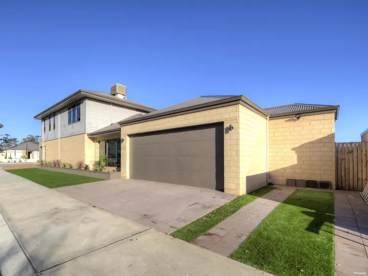 Second view of Homely house listing, 2 Nagal Way, Wattle Grove WA 6107