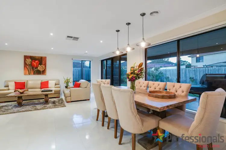Fourth view of Homely house listing, 3 Latrobe Terrace, Taylors Hill VIC 3037
