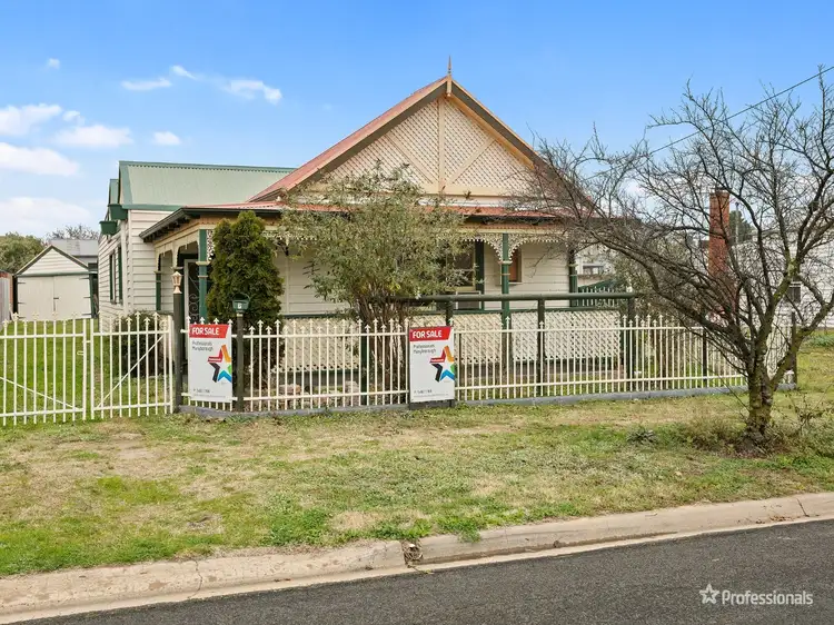7 Newton Street, Maryborough VIC 3465