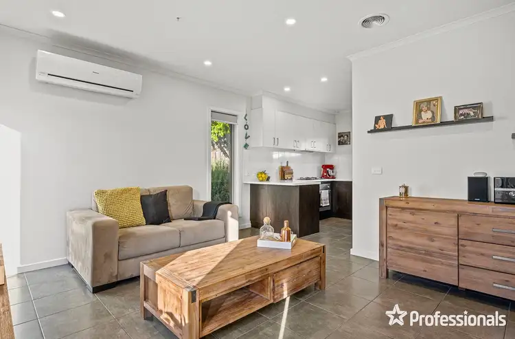 Fourth view of Homely unit listing, 7 Prestige Close, Mooroolbark VIC 3138