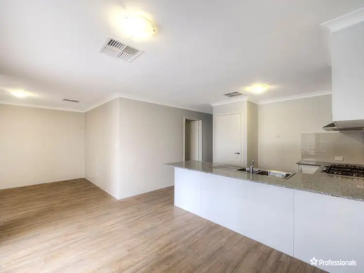 35 Lazuli Rise, Wellard WA 6170