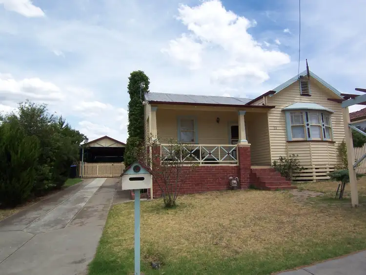 23 Curnow Street, Golden Square VIC 3555