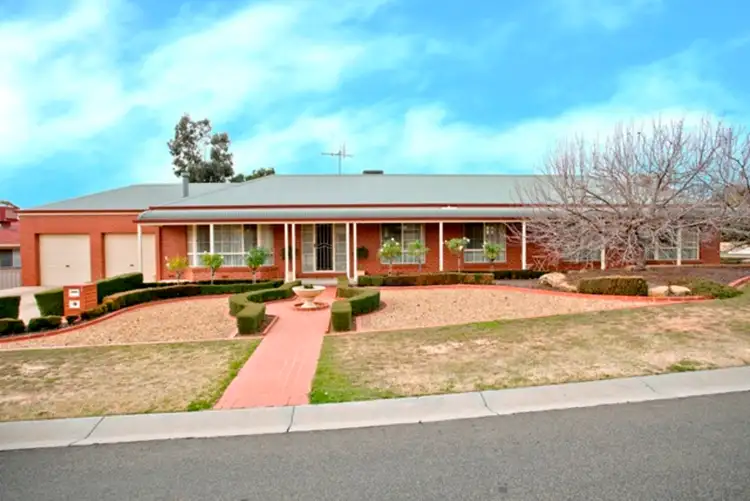 1 Wilton Court, Golden Square VIC 3555