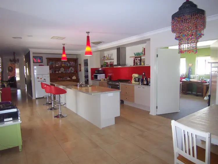 Second view of Homely house listing, 7 Wattle Court, Epsom VIC 3551