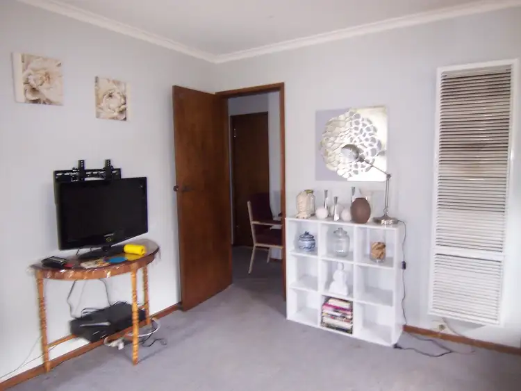 Seventh view of Homely unit listing, 2/37 Short Street, Kangaroo Flat VIC 3555