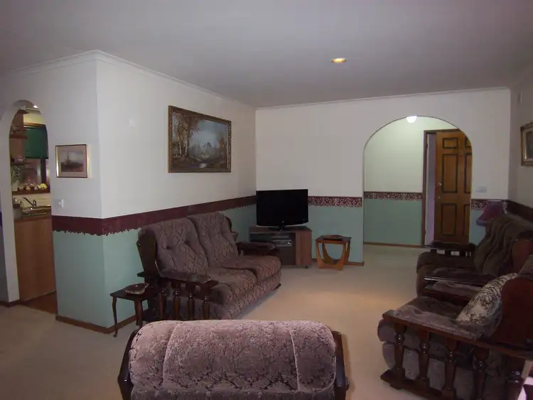 Sixth view of Homely house listing, 5 Herbert Avenue, Strathdale VIC 3550