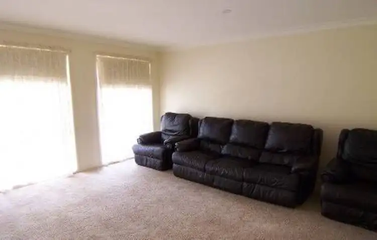 Second view of Homely house listing, 9 Hasker Court, Strathdale VIC 3550