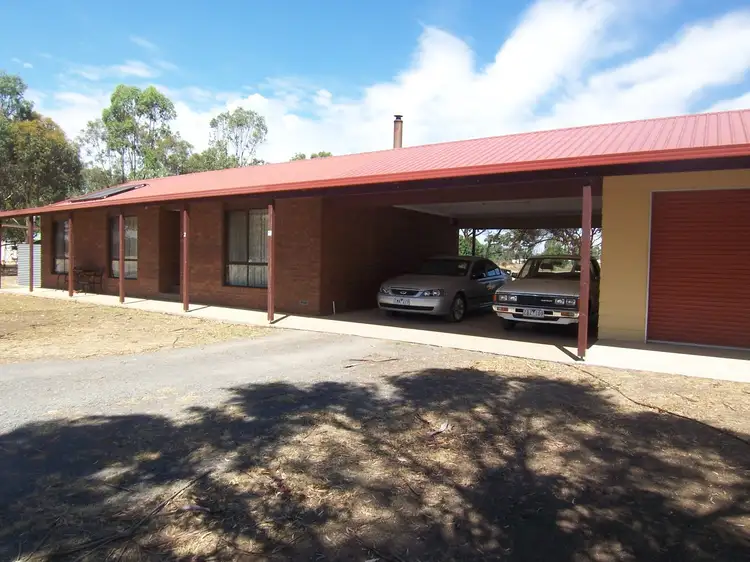 2 giffard Street, Newbridge VIC 3551