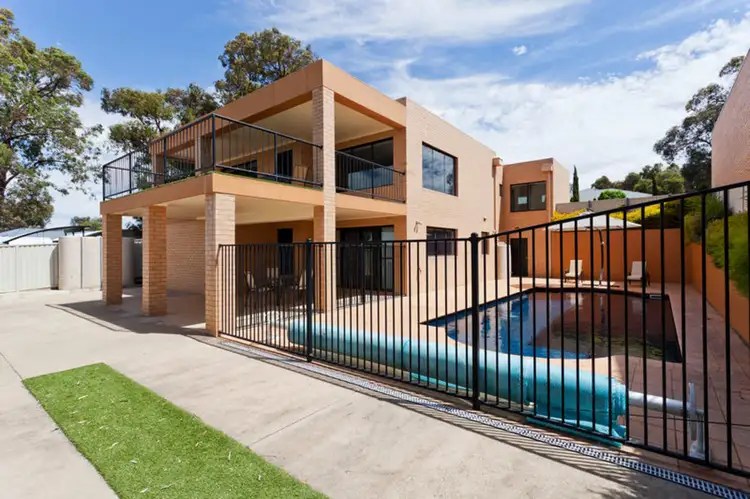 Main view of Homely house listing, 6 Knox Court, Strathdale VIC 3550