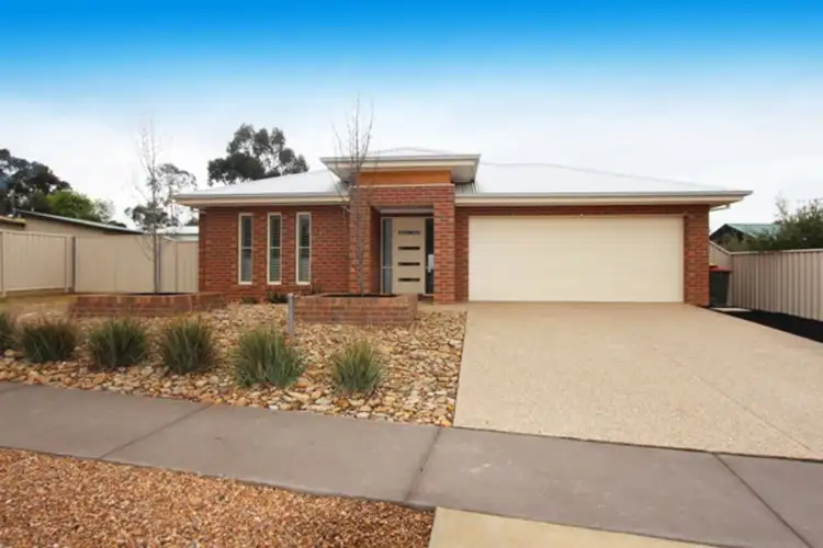 6 Regent Street, Strathfieldsaye VIC 3551