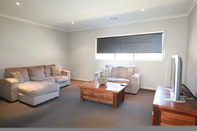 Fifth view of Homely house listing, 106 Amara Way, Kangaroo Flat VIC 3555