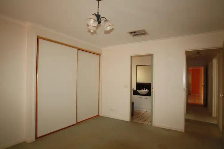 Seventh view of Homely house listing, 5 Liepoldt Rise, Golden Square VIC 3555