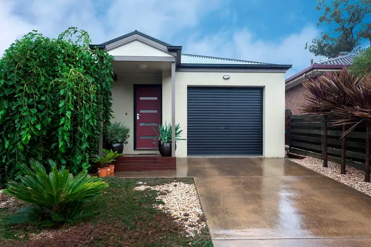 250a Mackenzie Street, Kangaroo Flat VIC 3555