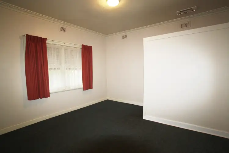 Seventh view of Homely house listing, 194 Mackenzie Street West, Golden Square VIC 3555