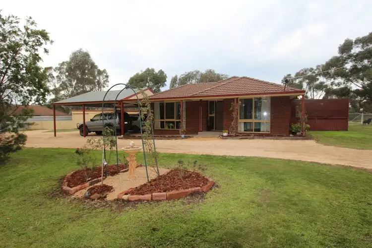 69 Rennie Street, Huntly VIC 3551