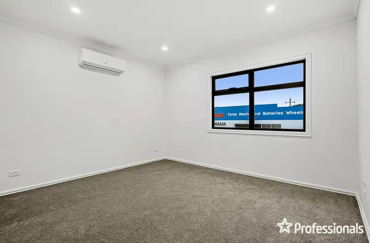 Fifth view of Homely townhouse listing, 4/38 Jackson Street, Croydon VIC 3136
