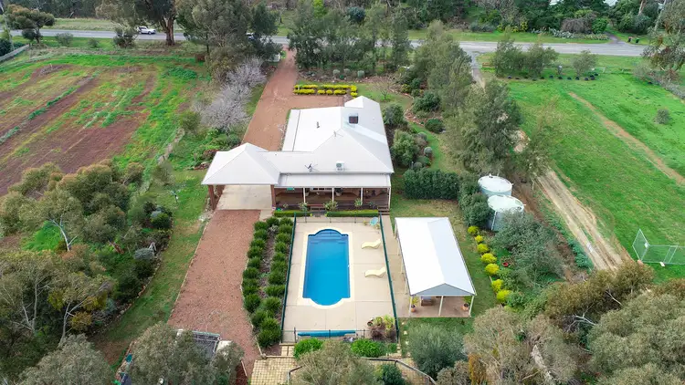1354 Toolamba Road, Toolamba VIC 3614
