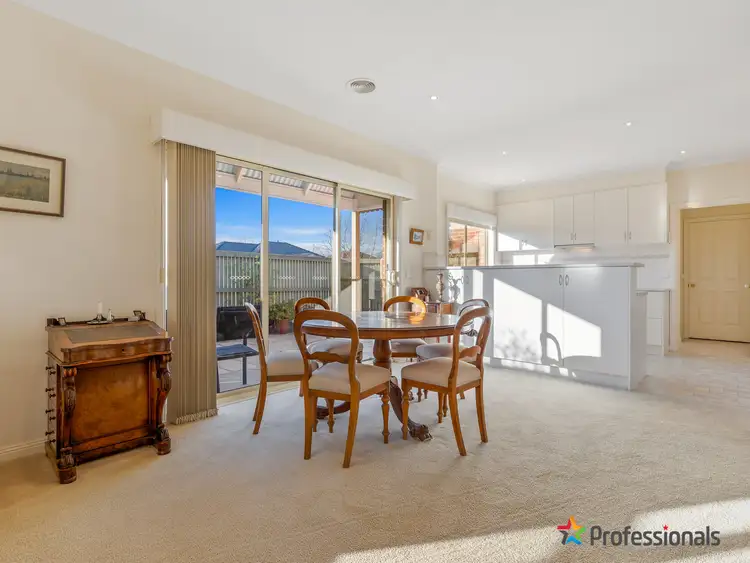 Fourth view of Homely house listing, 20 Elstead Way, Lake Gardens VIC 3355