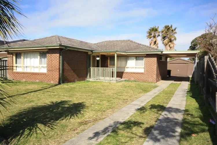 4 Lugarno Court